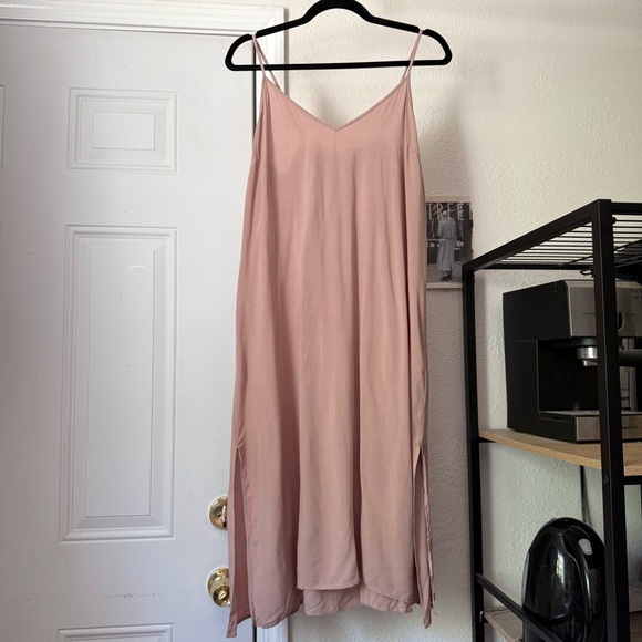 NORALEE dusty blush pink viscose sleeveless mini slip dress NORALEE dusty blush pink viscose sleeveless mini slip dress